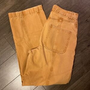 Cargos size 27